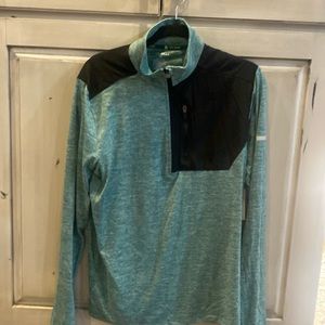 Men’s athletic shirt